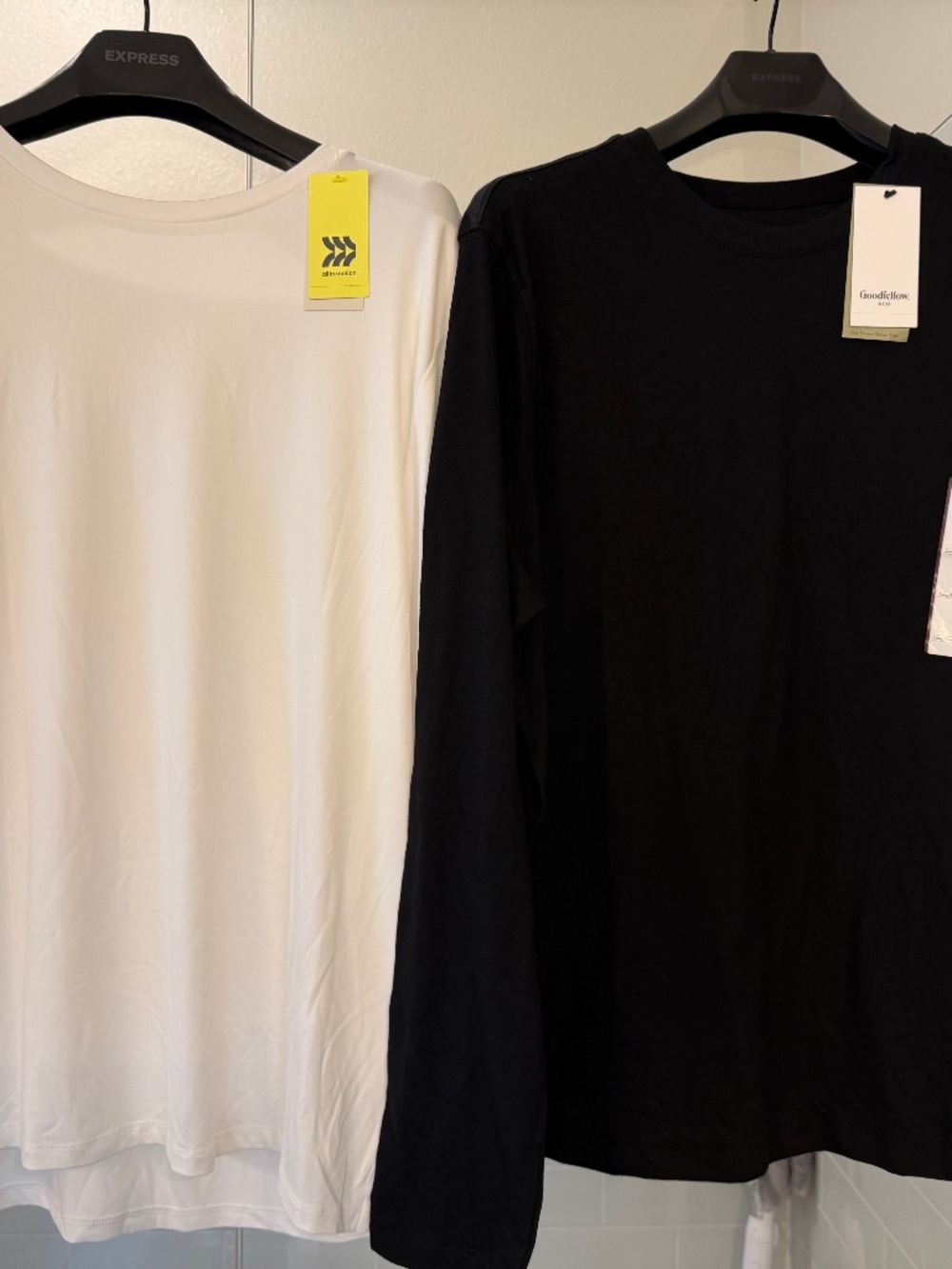 Target Brands 2 Long Sleeve T-Shirts Size XL All In Motion & Goodfellow NEW